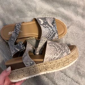 SODA Espadrille Sandals